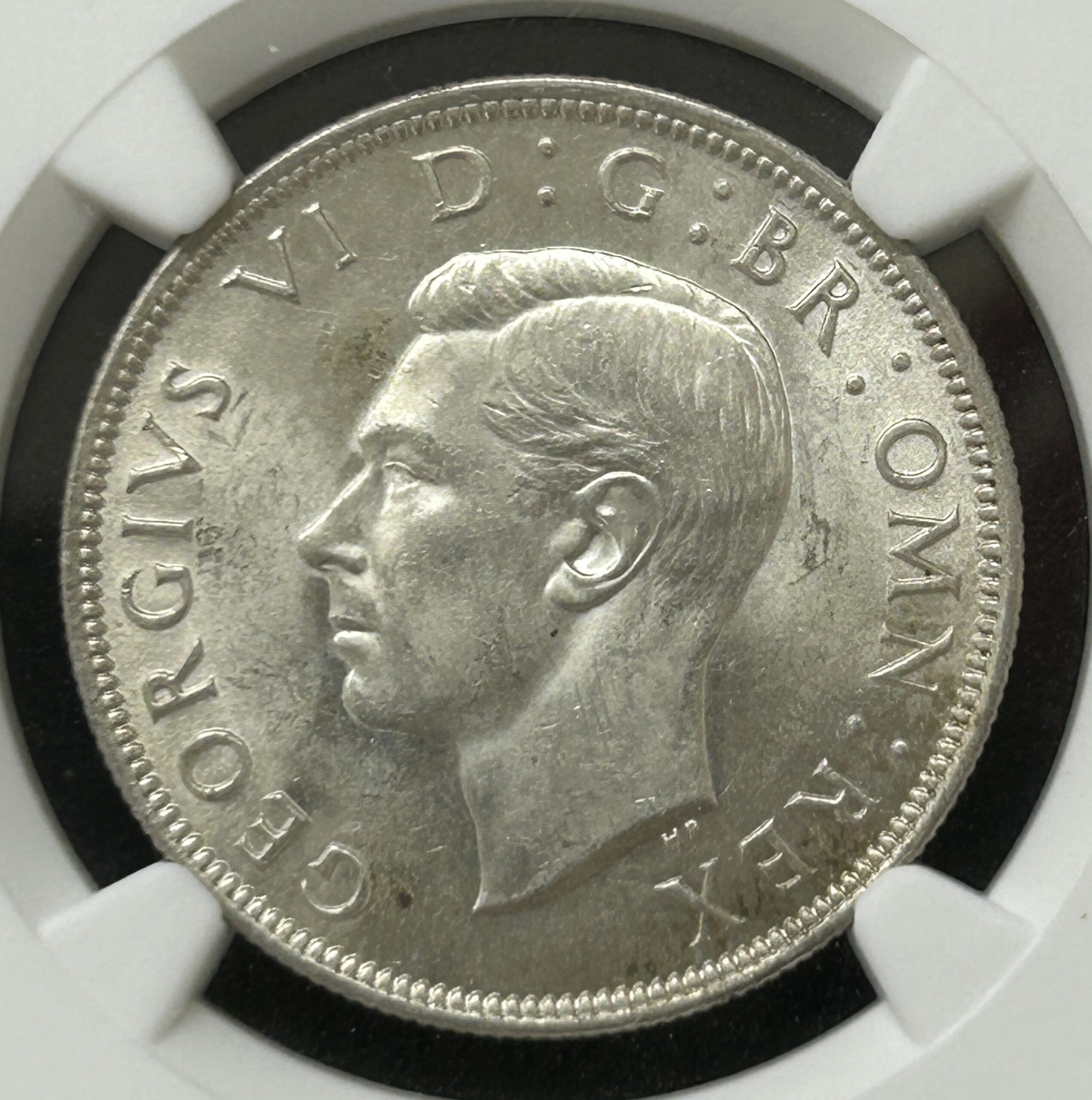 1944年 イギリス 1/2クラウン銀貨 ジョージ6世 NGC MS63 高鑑定 - 画像 (3)